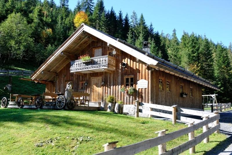 Appartment Scheiber Леоганг Экстерьер фото